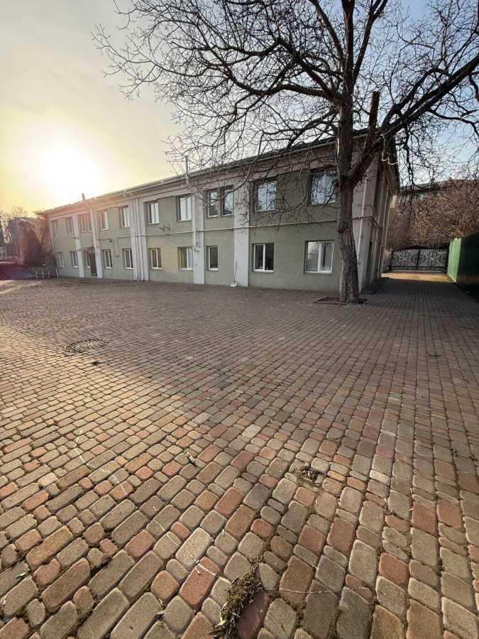 Продаж приміщення вільного призначення 470.6 м², Тропініна вул., 4Б