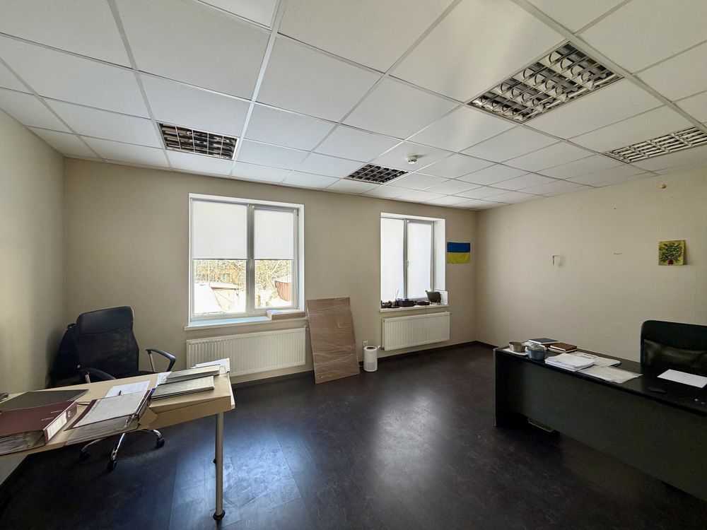 Продаж приміщення вільного призначення 470.6 м², Тропініна вул., 4Б