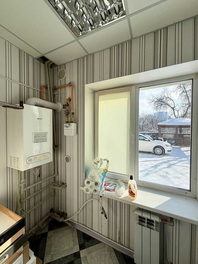Продаж приміщення вільного призначення 470.6 м², Тропініна вул., 4Б
