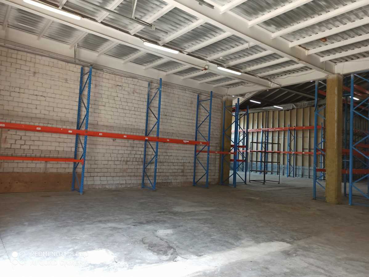 Аренда склада 910 м², Академика Туполева ул.
