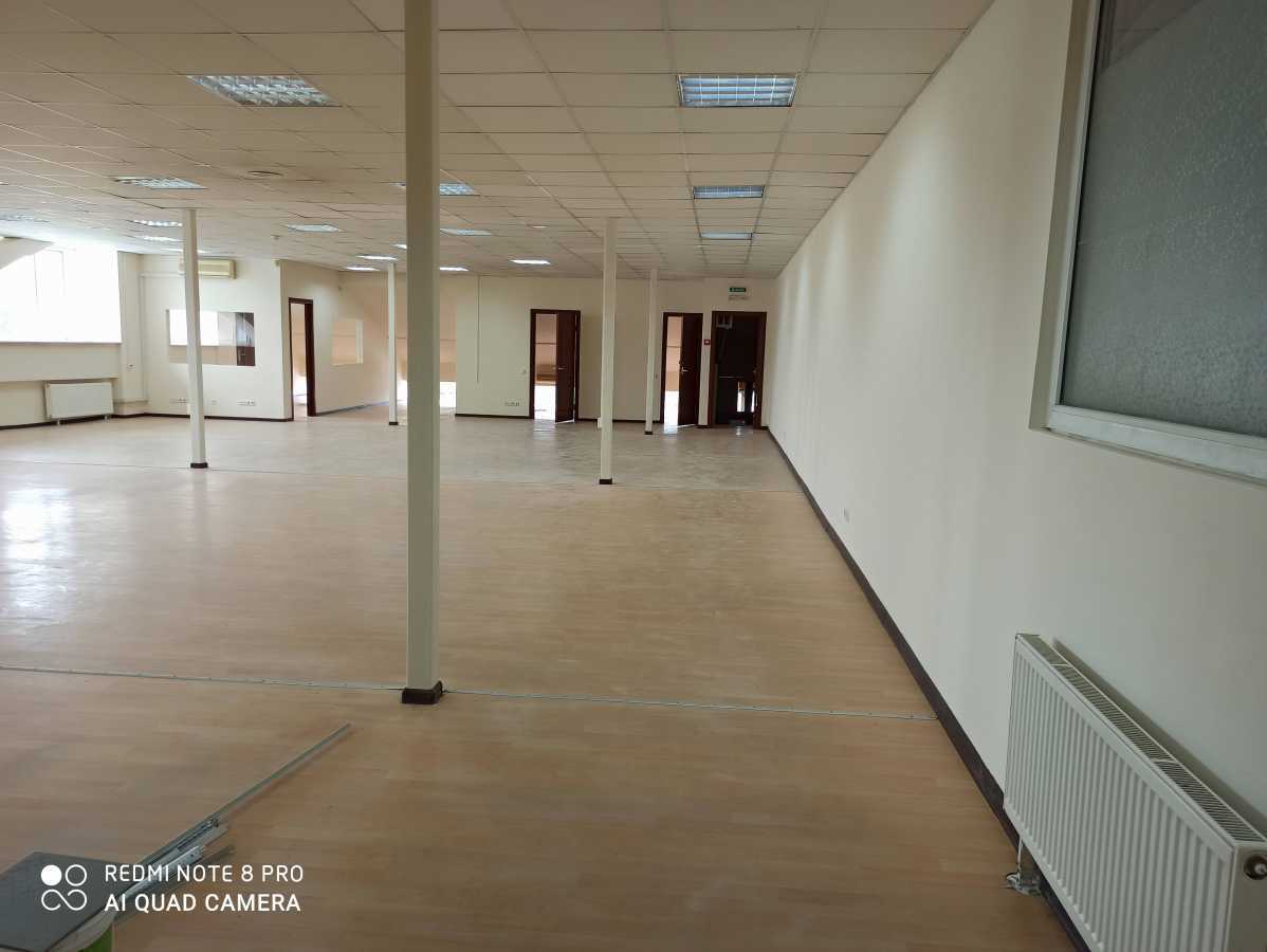Аренда склада 910 м², Академика Туполева ул.