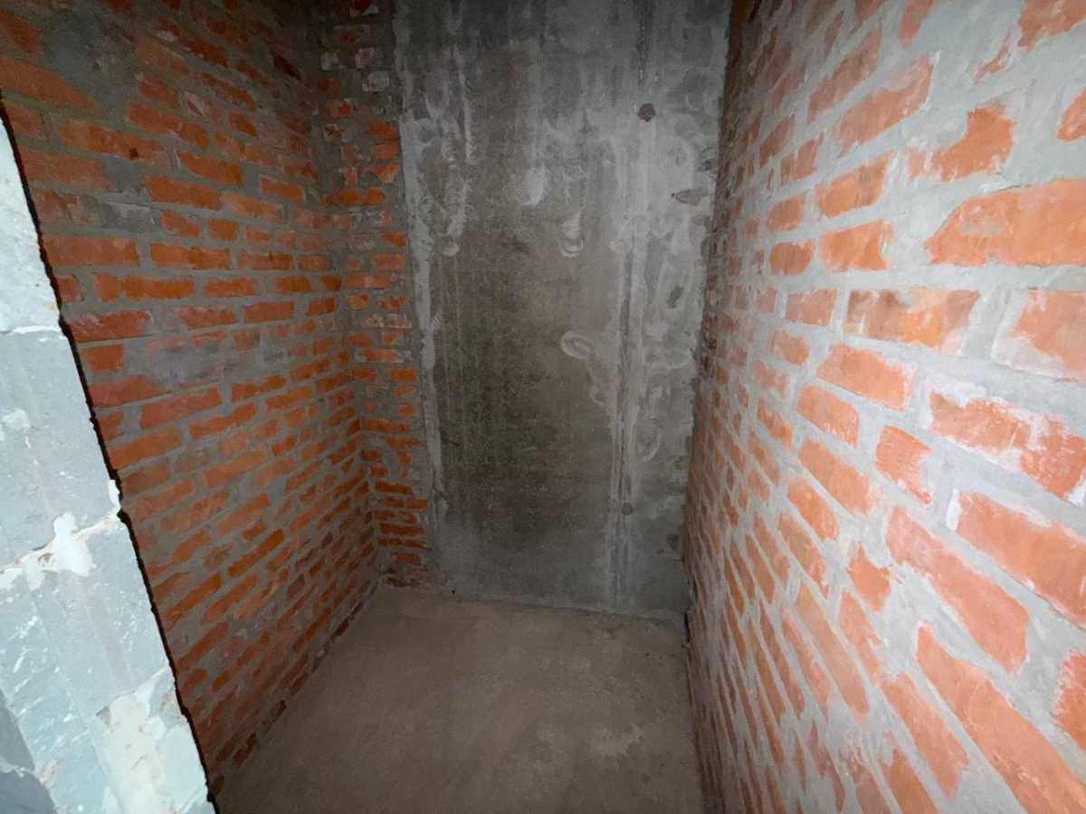 Продажа 3-комнатной квартиры 79 м², Александра Олеся ул., 23А