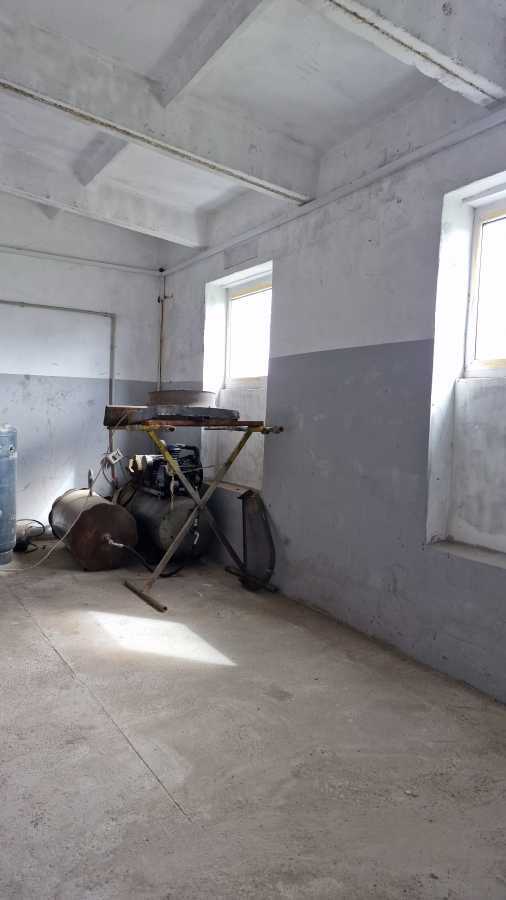 Продаж приміщення вільного призначення 705 м², Богдана  Хмельницького вул.