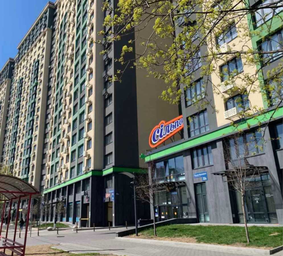 Продажа 3-комнатной квартиры 105 м², Михаила Максимовича ул., 32Б