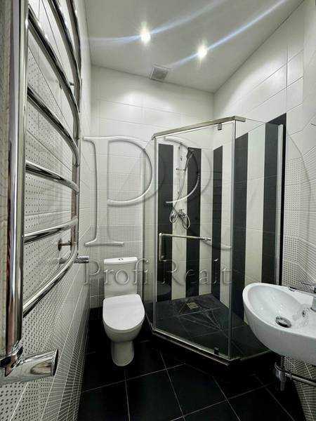 Продаж 1-кімнатної квартири 44 м², Михайла Величка вул., 1