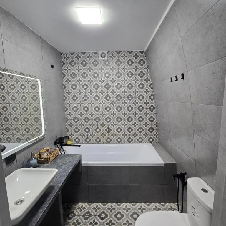 Коттедж посуточно 140 м², Василия Стефаныка ул.