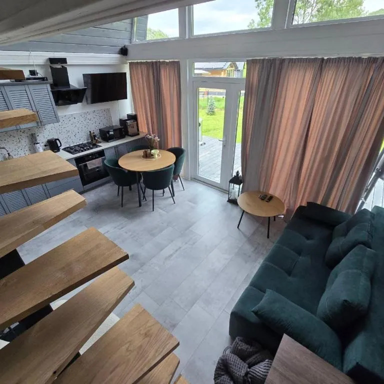 Коттедж посуточно 140 м², Василия Стефаныка ул.
