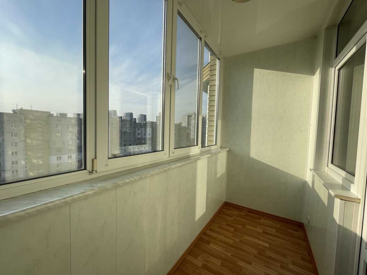 Продаж 1-кімнатної квартири 52 м², Йорданська вул., 9К