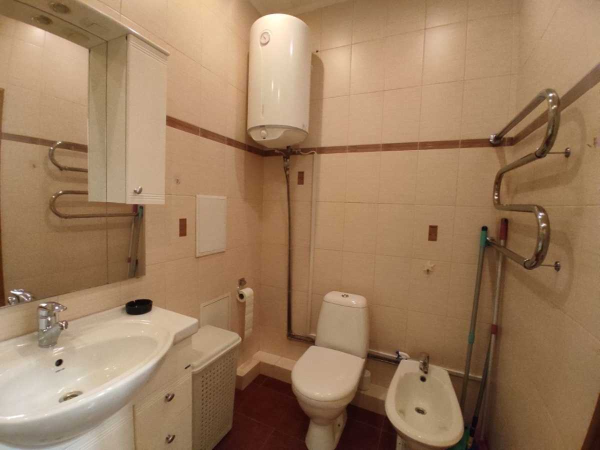 Продаж 1-кімнатної квартири 52 м², Йорданська вул., 9К
