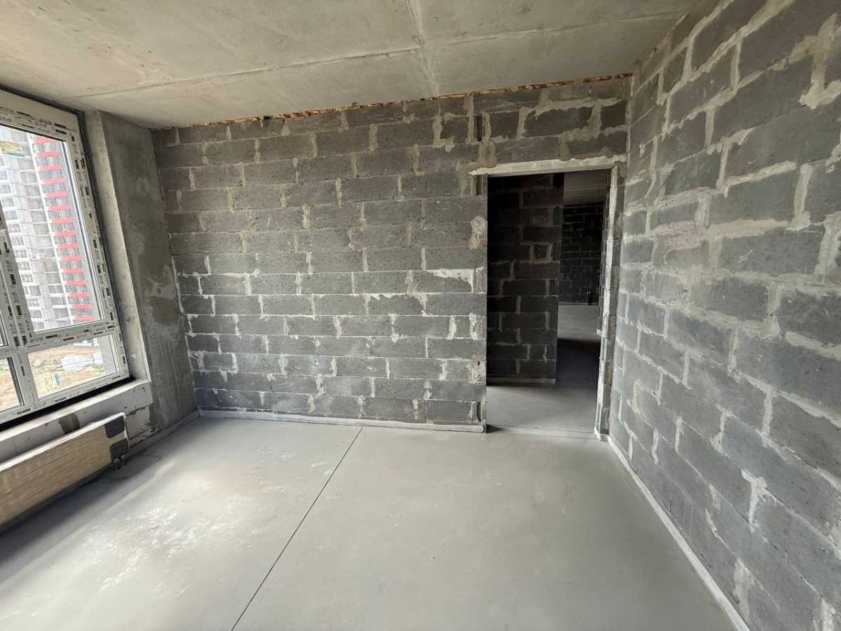 Продажа 3-комнатной квартиры 79 м², Александра Олеся ул., 23а