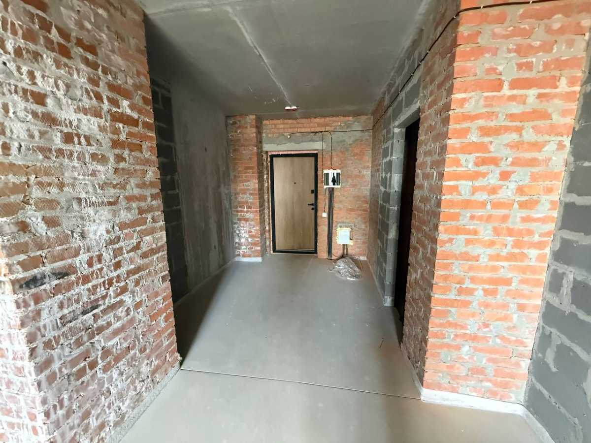 Продажа 3-комнатной квартиры 79 м², Александра Олеся ул., 23а
