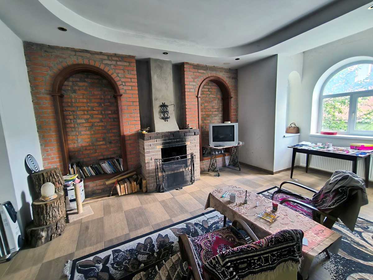 Продаж дачі 350 м², миколаївська