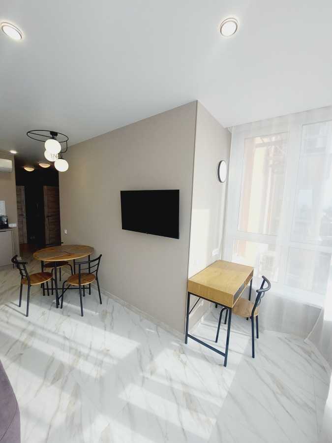 Оренда 1-кімнатної квартири 42 м², Олеся Бабія вул., Бердника, 1Г