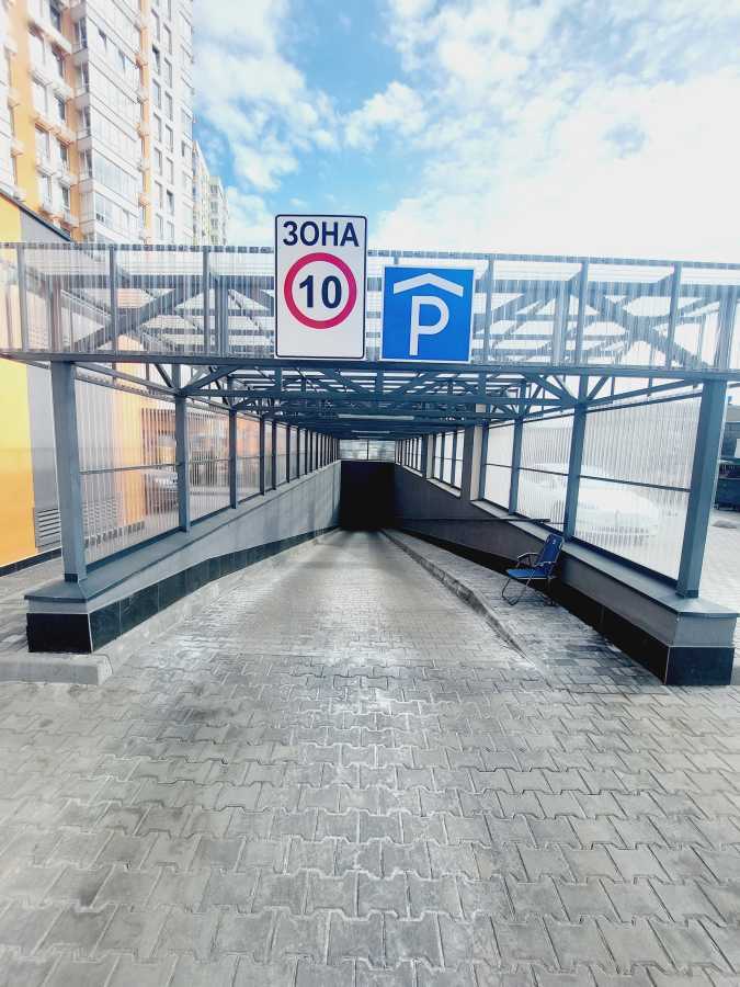 Оренда 1-кімнатної квартири 42 м², Олеся Бабія вул., Бердника, 1Г