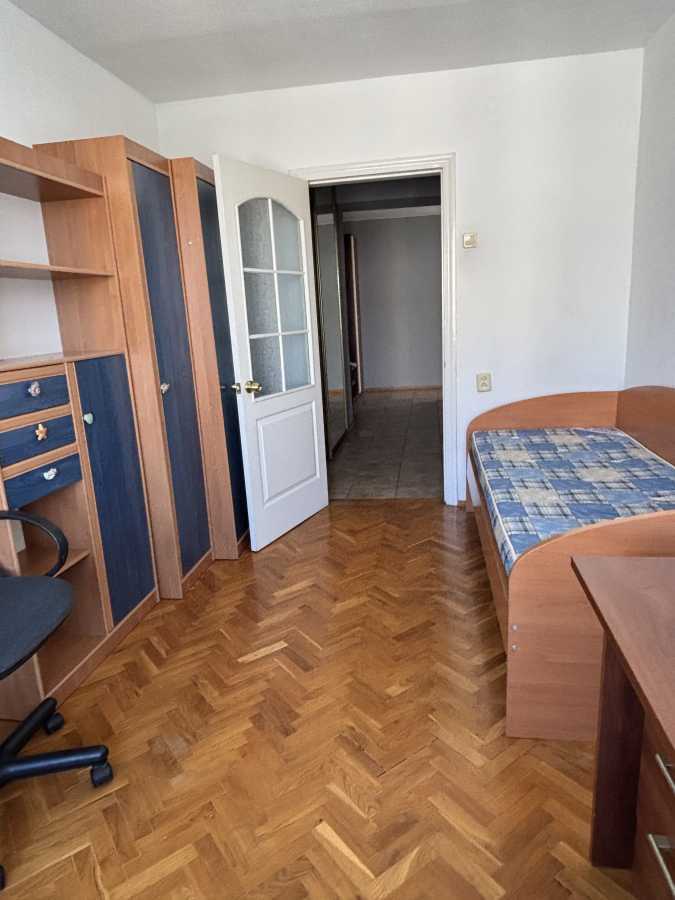 Аренда 3-комнатной квартиры 72 м², Митрополита Андрея Шептицкого ул., 3