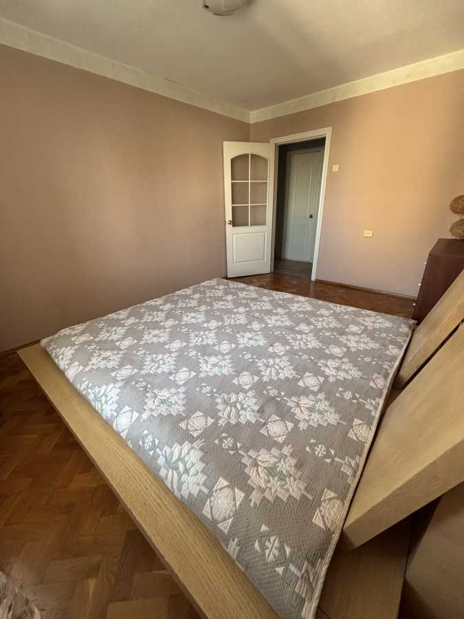 Аренда 3-комнатной квартиры 72 м², Митрополита Андрея Шептицкого ул., 3