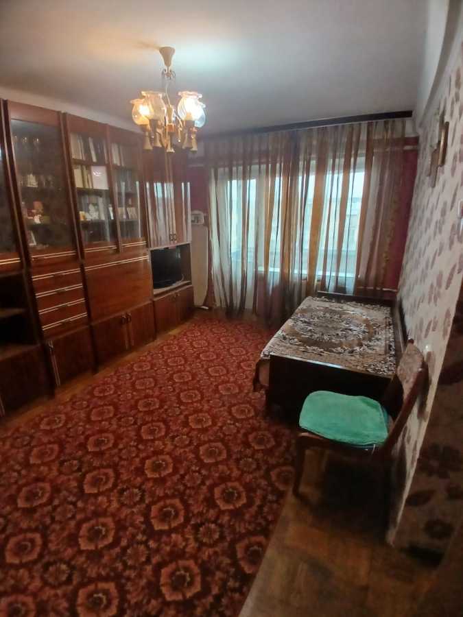 Оренда кімнати/частини квартири, Верховної Ради бул., 19