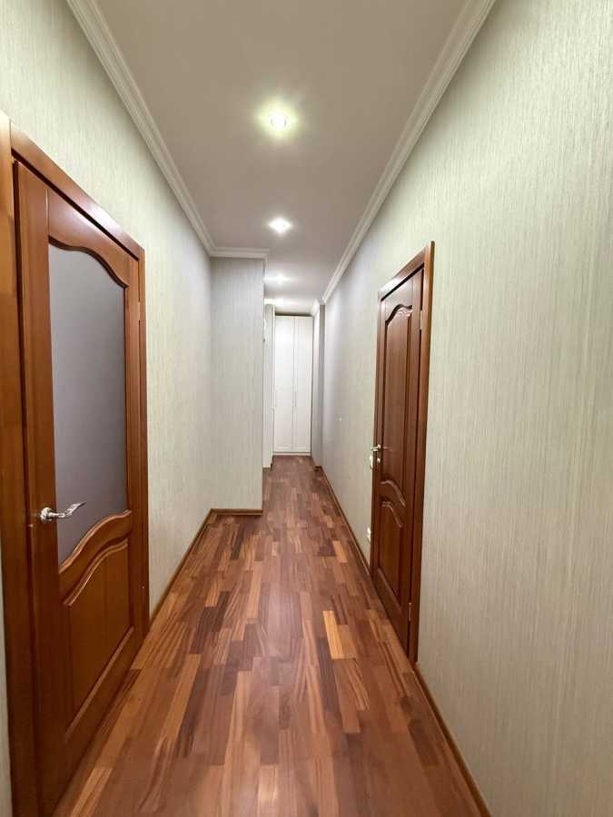 Продажа 3-комнатной квартиры 110 м², Владимира Антоновича ул., 103