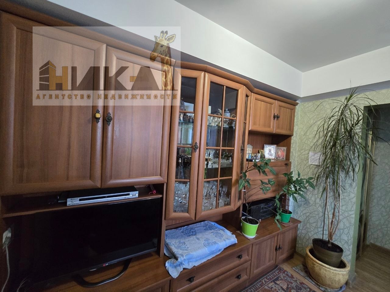 Продажа 3-комнатной квартиры 79 м², Победы ул.