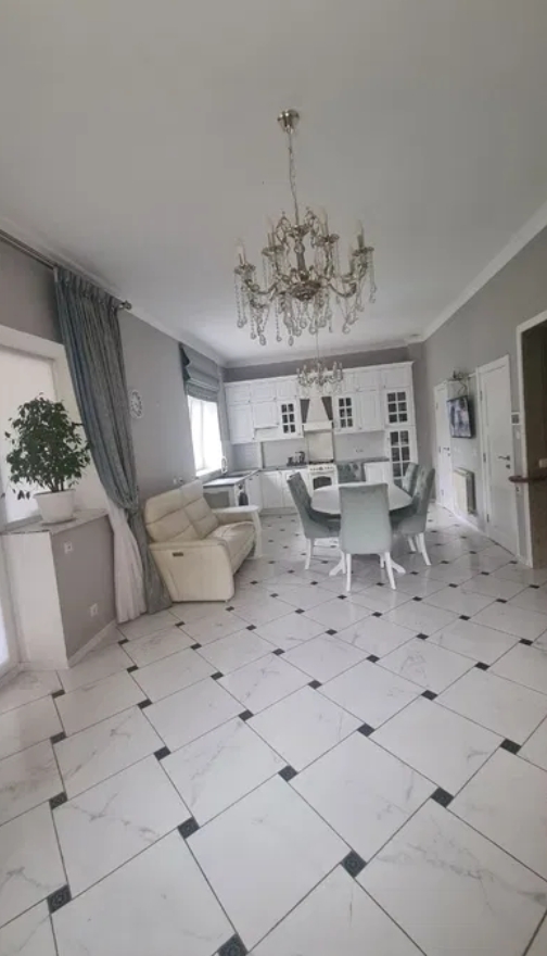 Оренда будинку 250 м², Зої Космодем'янської вул.