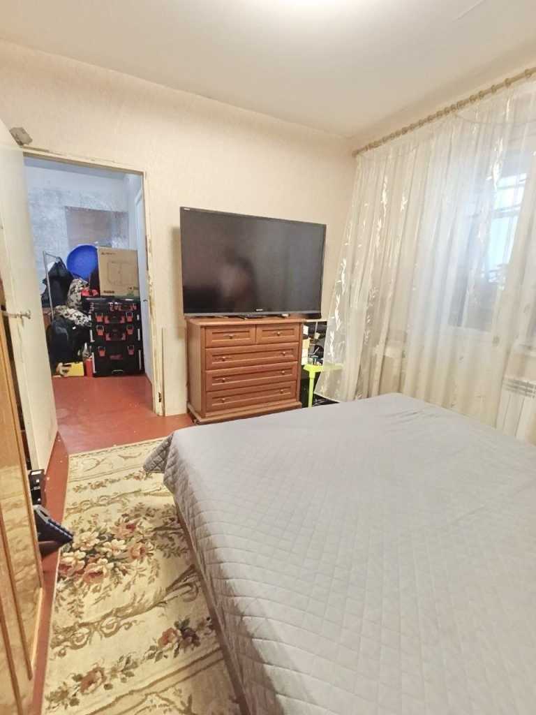 Продаж 3-кімнатної квартири 72 м², Чорних Запорожців, 68