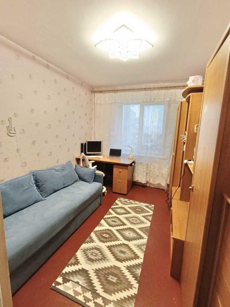 Продаж 3-кімнатної квартири 72 м², Чорних Запорожців, 68
