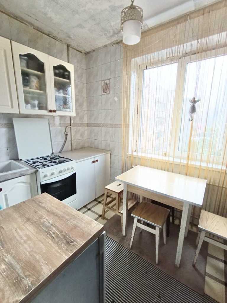 Продаж 3-кімнатної квартири 72 м², Чорних Запорожців, 68