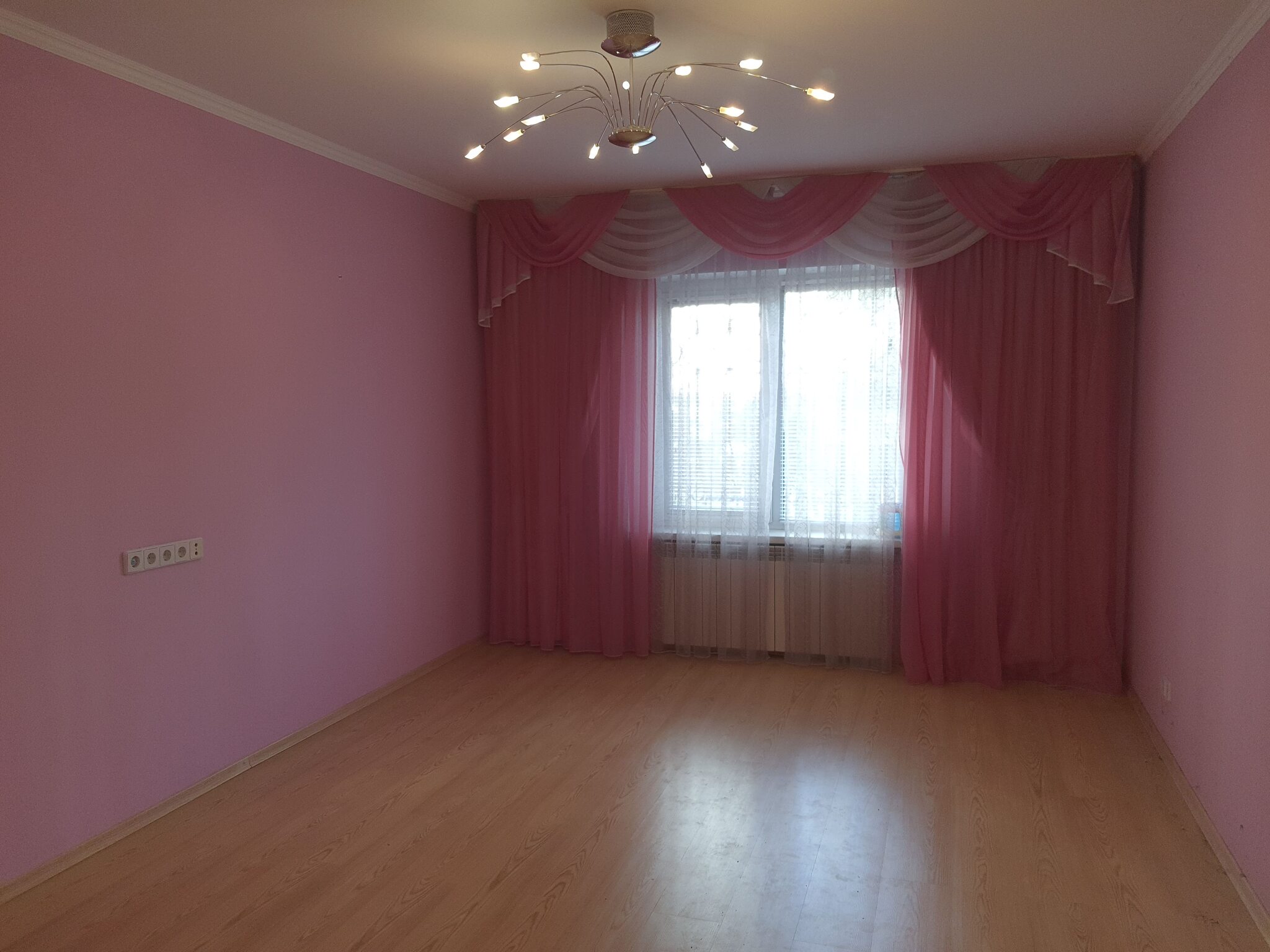 Аренда 3-комнатной квартиры 122 м², Милютенко ул., 17В