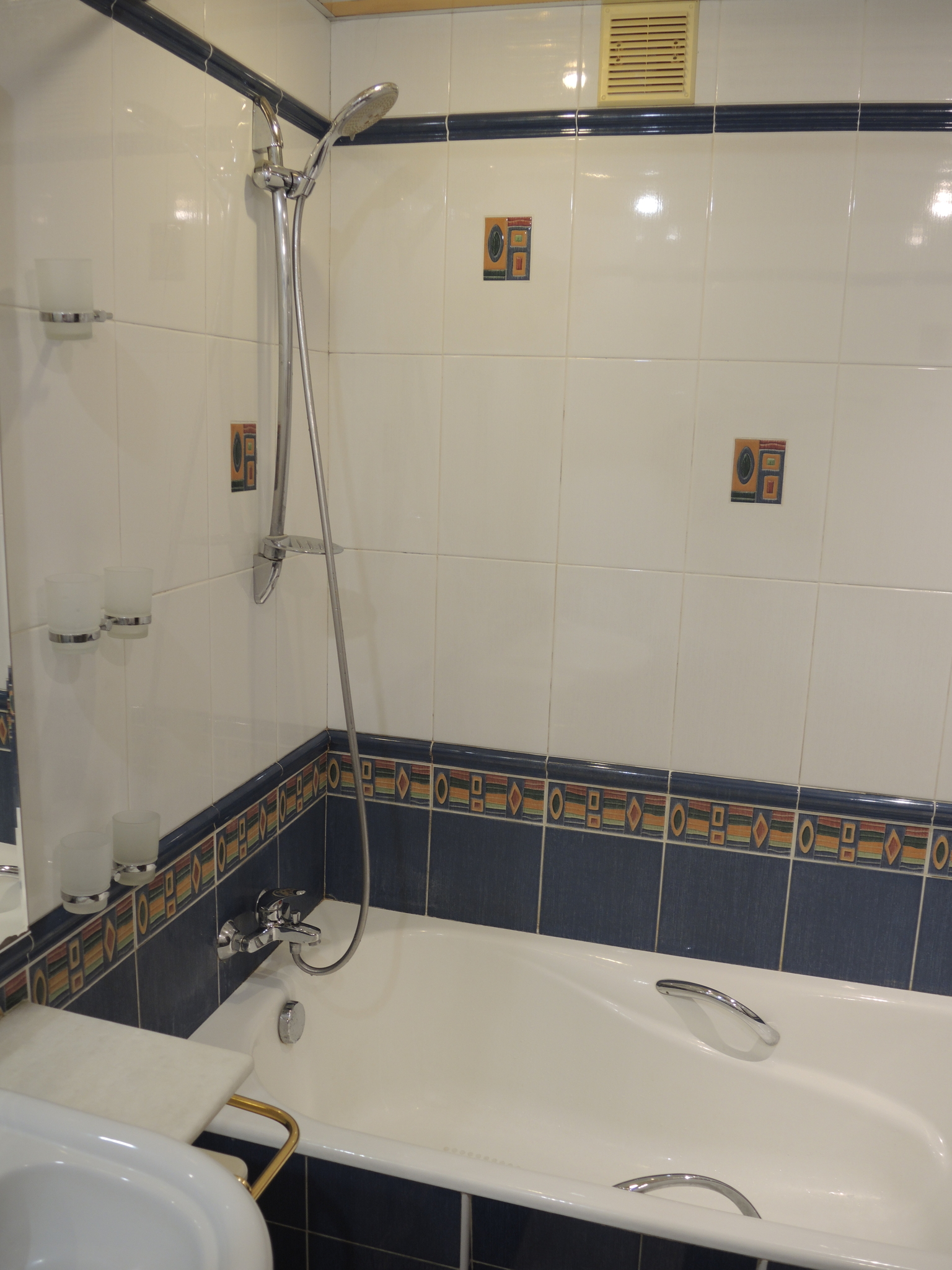 Аренда 3-комнатной квартиры 122 м², Милютенко ул., 17В