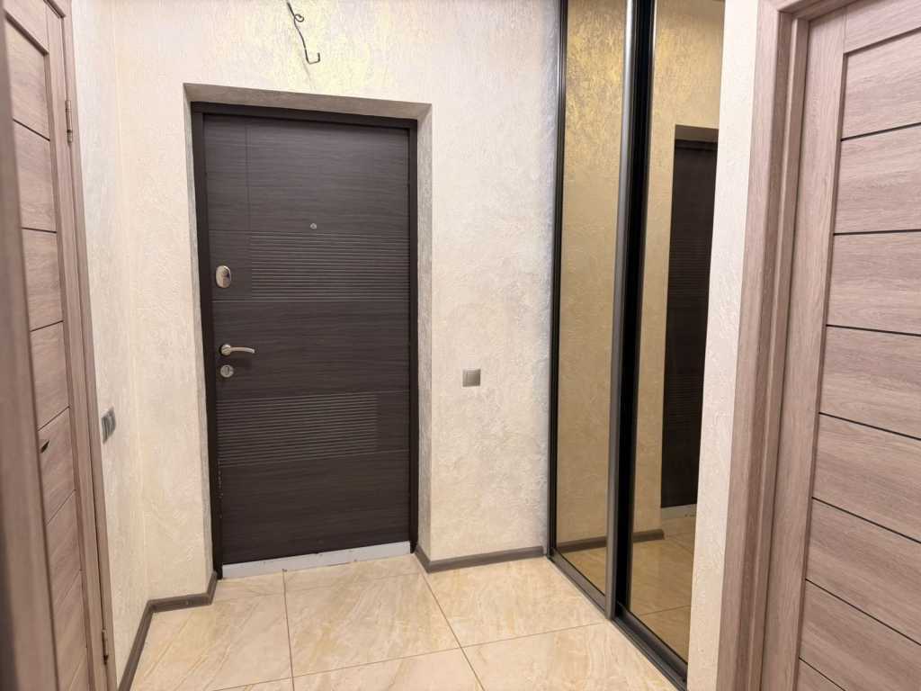 Продажа 1-комнатной квартиры 43 м², Метрологическая ул., 56А