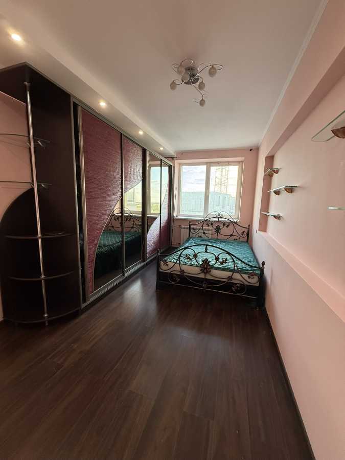 Оренда 2-кімнатної квартири 60 м², Олімпійська, 8Б