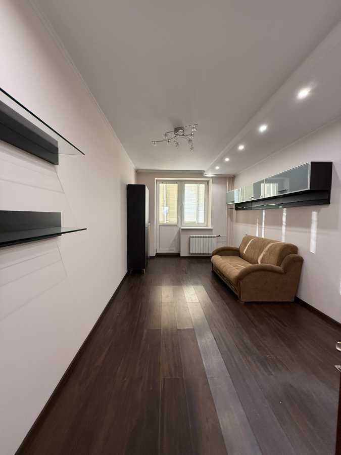 Оренда 2-кімнатної квартири 60 м², Олімпійська, 8Б