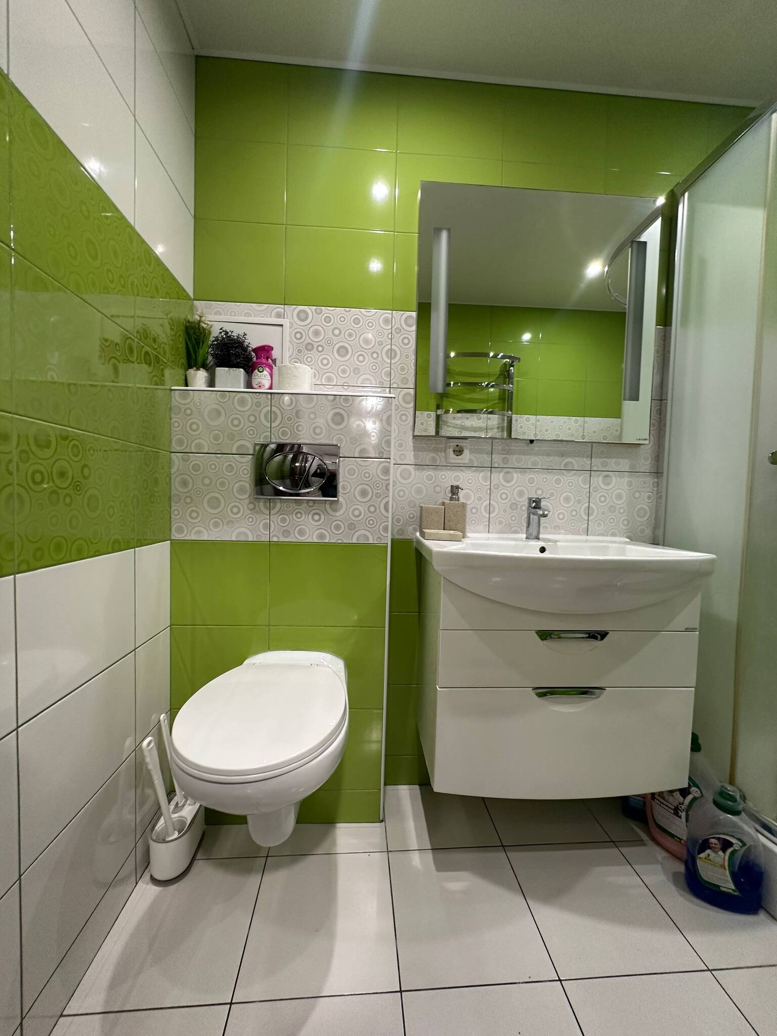 Оренда 2-кімнатної квартири 57 м², Гладкова вул.