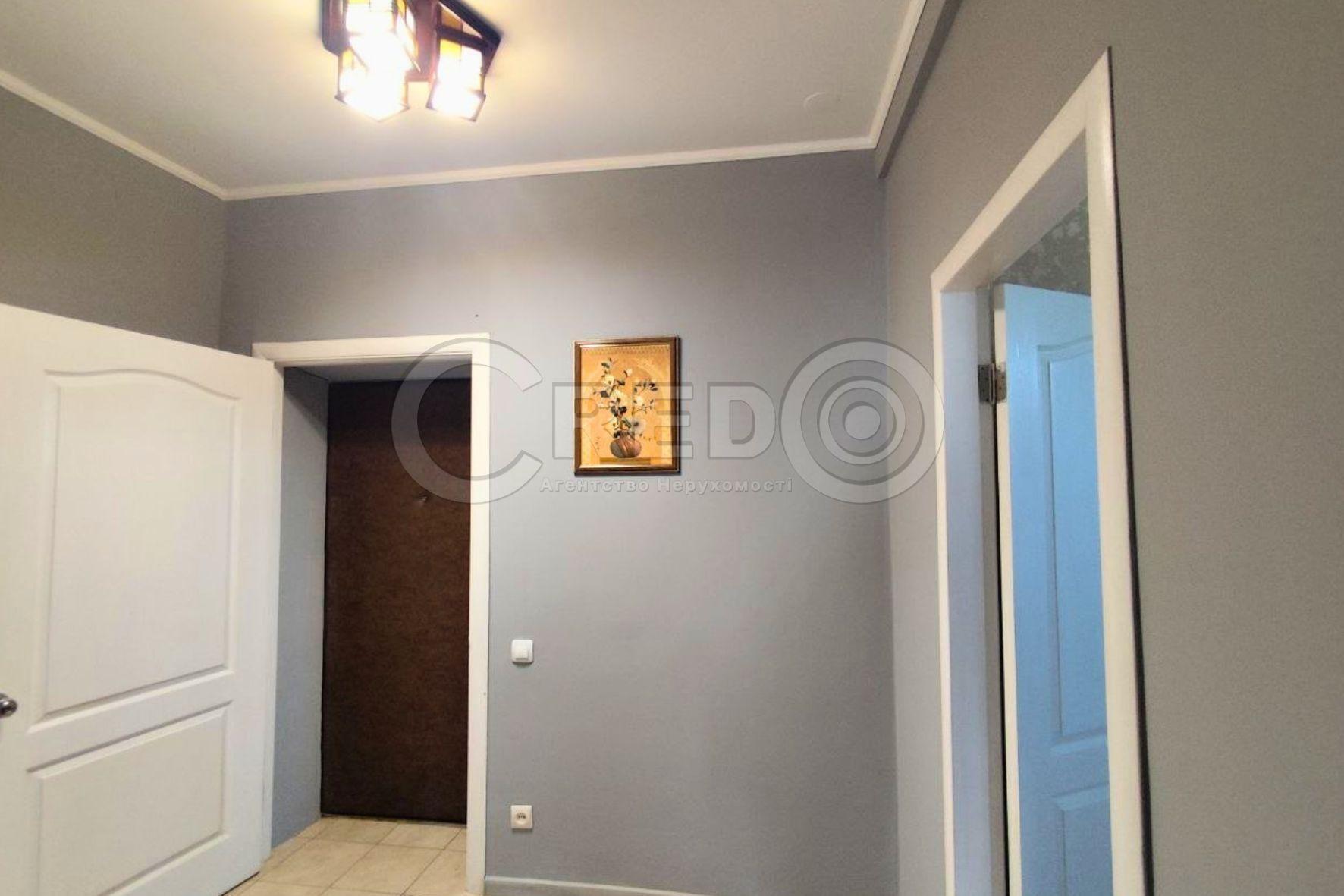 Продаж 3-кімнатної квартири 52.9 м², Гагаріна просп.
