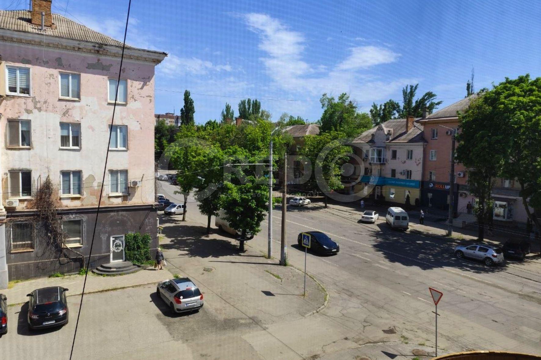 Продаж 3-кімнатної квартири 52.9 м², Гагаріна просп.