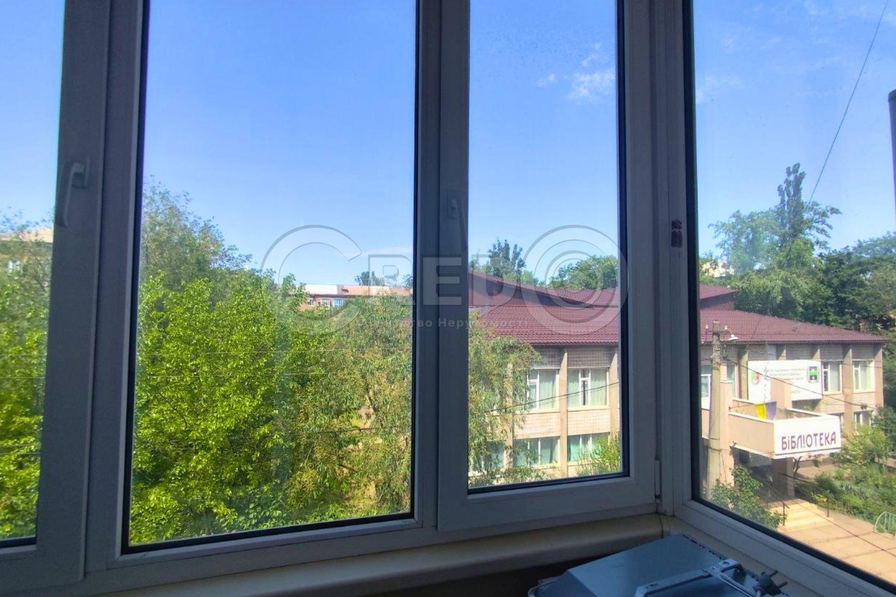 Продаж 3-кімнатної квартири 52.9 м², Гагаріна просп.