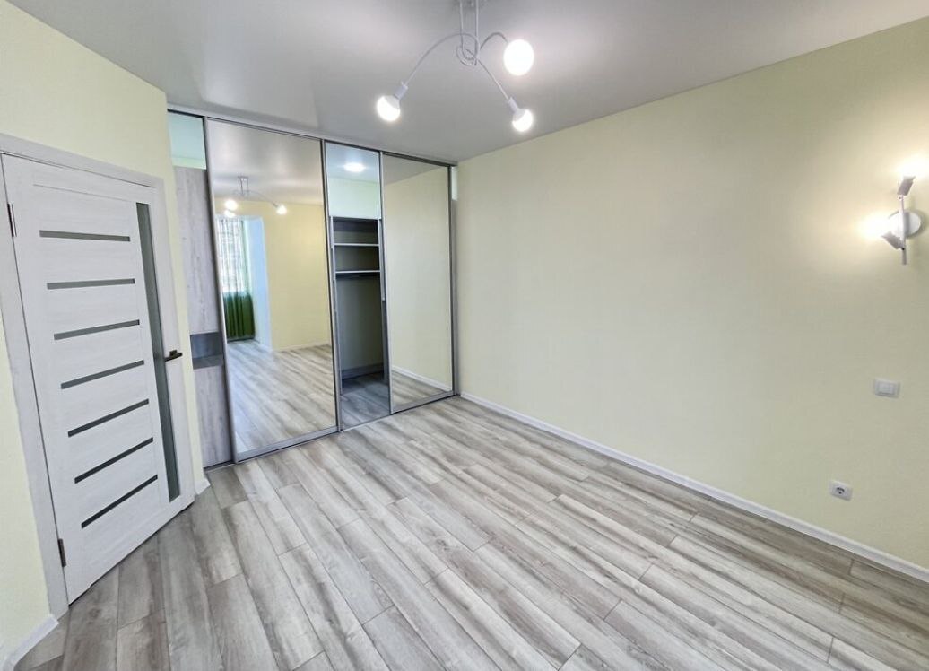 Продажа 1-комнатной квартиры 43 м², Маршала Красовского ул.