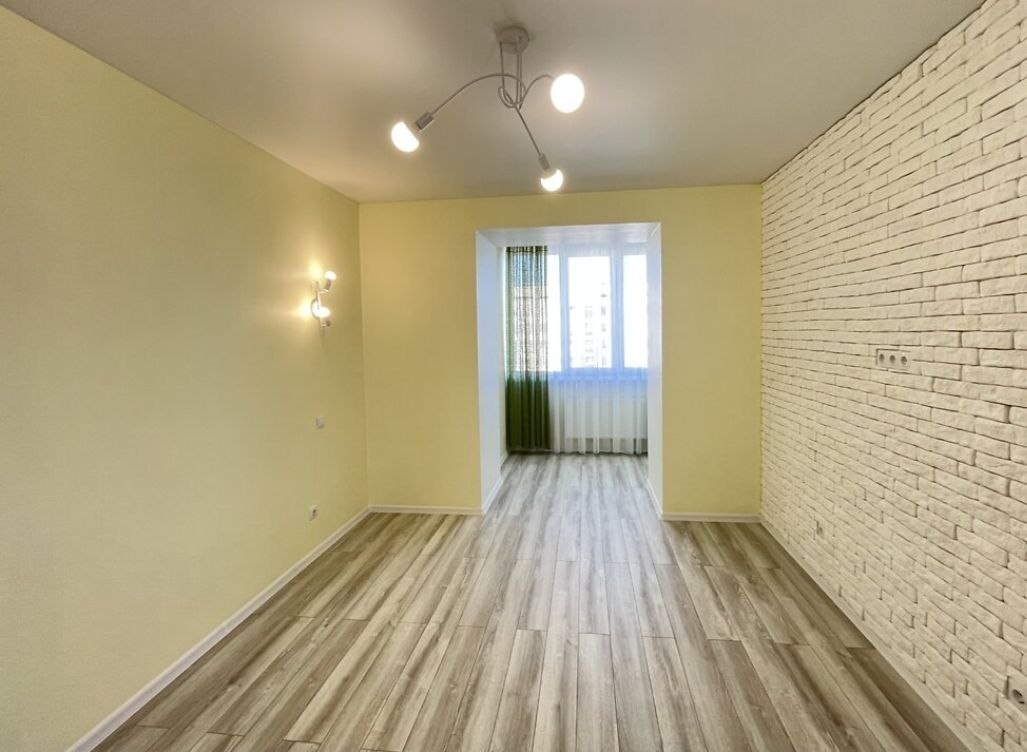Продажа 1-комнатной квартиры 43 м², Маршала Красовского ул.