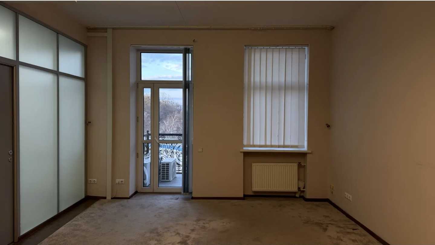 Продаж 5-кімнатної квартири 309 м², Музейний пров., 2
