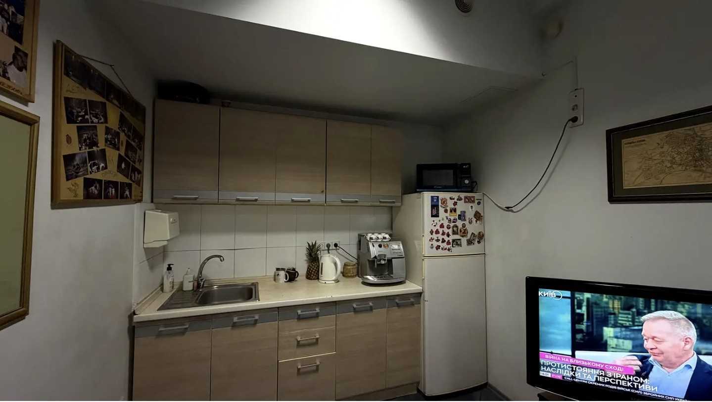 Продаж 5-кімнатної квартири 309 м², Музейний пров., 2