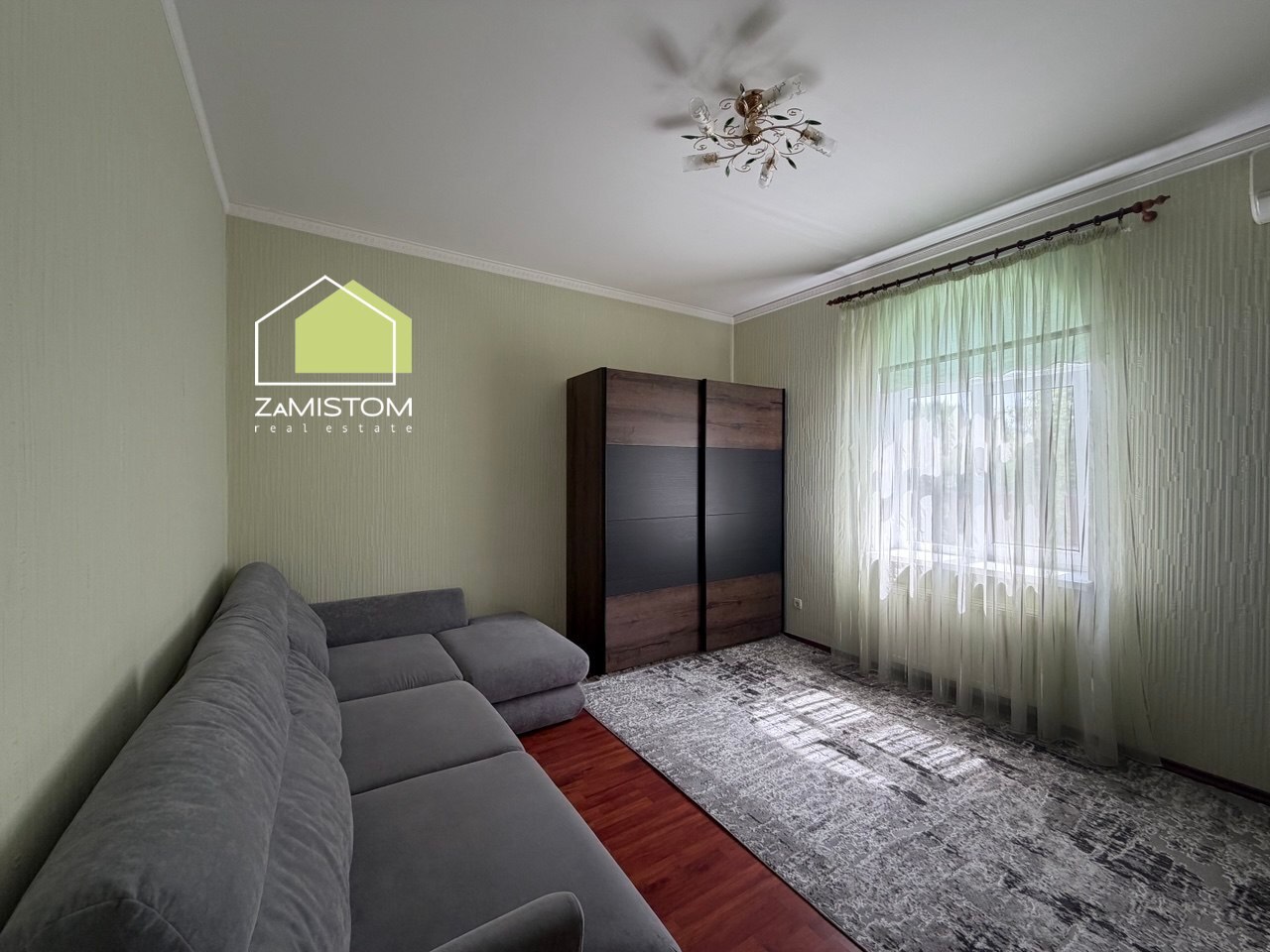 Продажа дома 180 м²