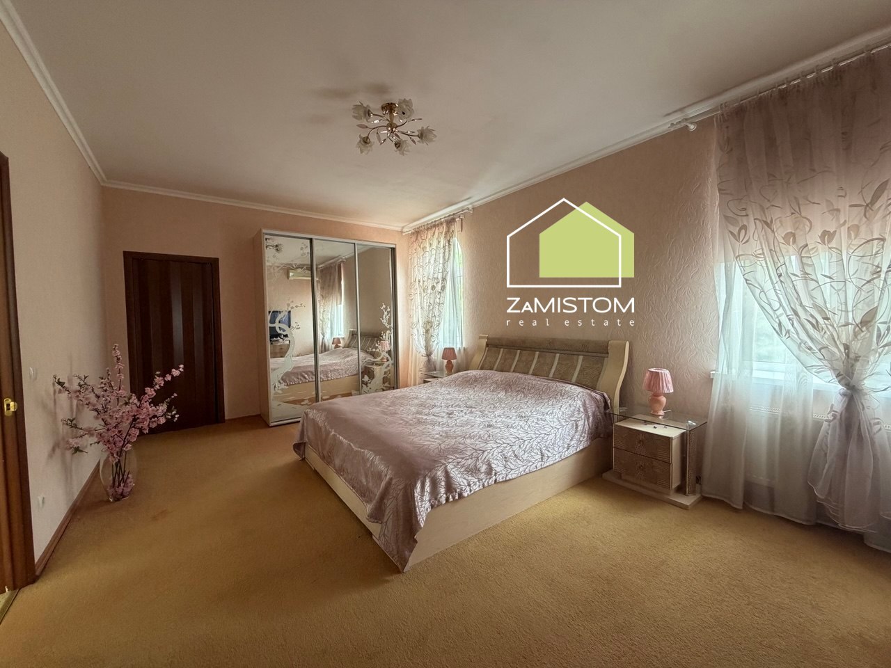 Продажа дома 180 м²