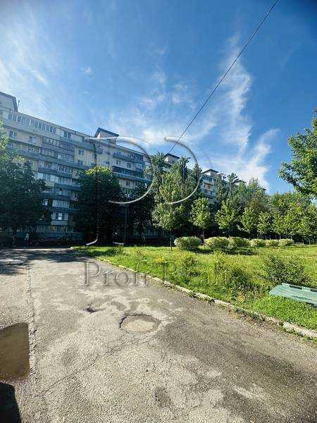 Продаж 1-кімнатної квартири 30 м², Академіка Курчатова вул., 3А