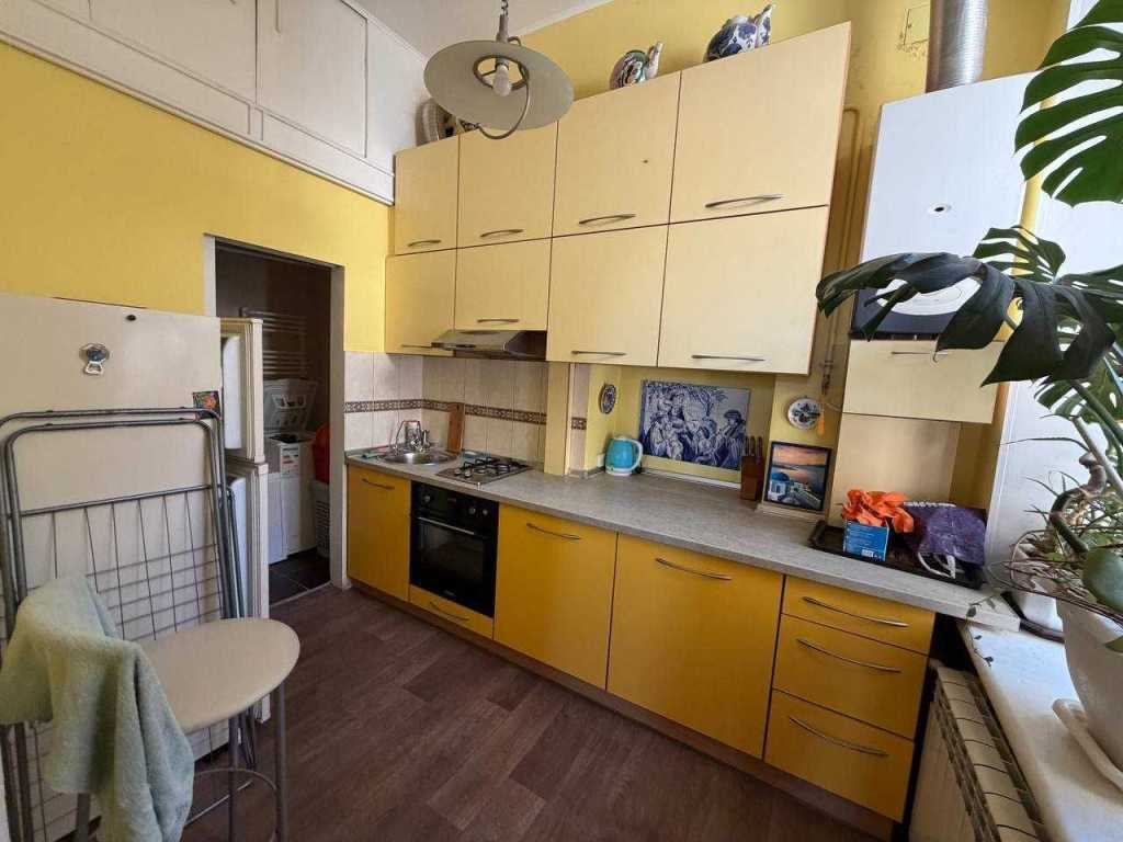 Оренда 3-кімнатної квартири 70 м², Коблевская вул., 9