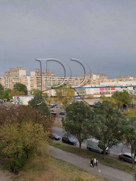 Продажа 2-комнатной квартиры 51 м², Тростянецкая ул., 3