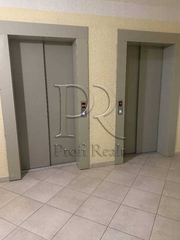 Продаж 3-кімнатної квартири 84 м², Сергія Москаленко вул., 55