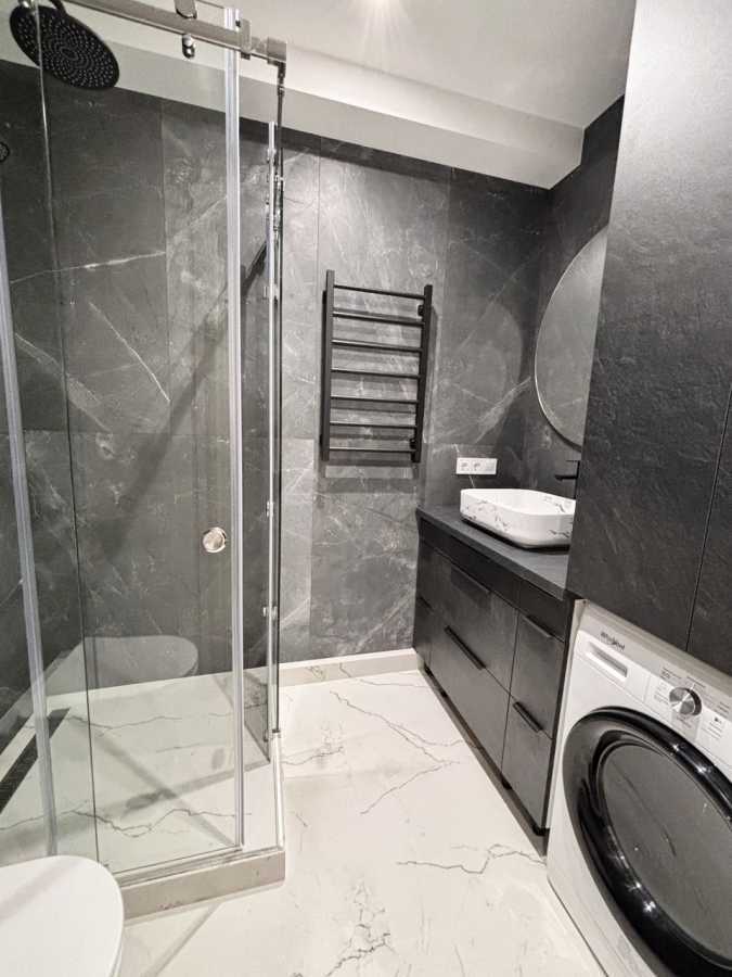 Продажа 1-комнатной квартиры 42 м², Михаила Максимовича ул., 24