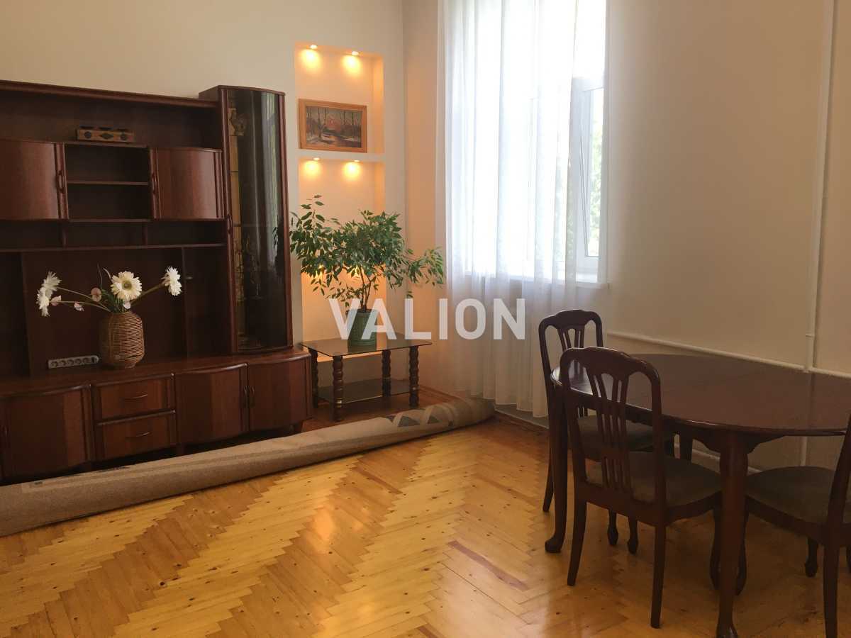 Аренда 3-комнатной квартиры 95 м², Малая Житомирская ул., 5