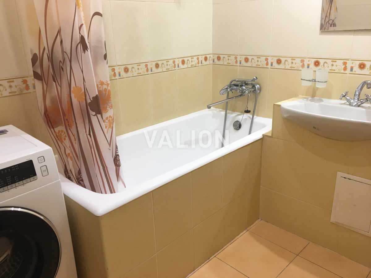 Аренда 3-комнатной квартиры 95 м², Малая Житомирская ул., 5