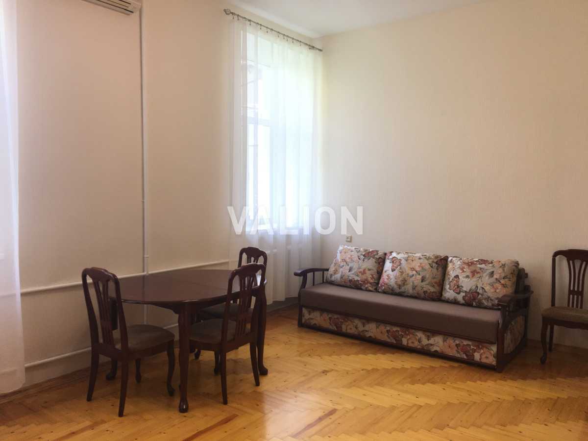 Аренда 3-комнатной квартиры 95 м², Малая Житомирская ул., 5